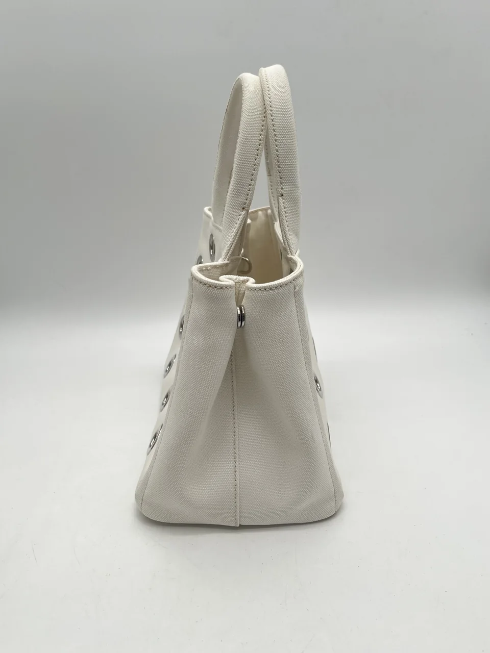 PRADA CANAPA view 3