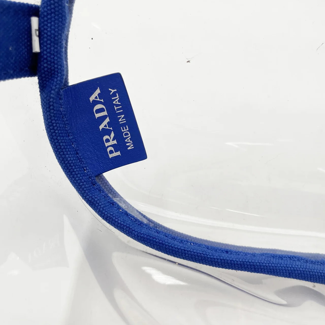 PRADA VINYL PLEX CANAPA view 9