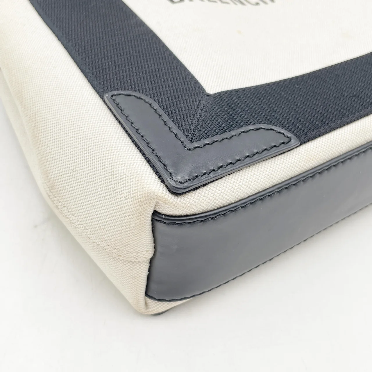 BALENCIAGA TWO-WAY BAG view 4