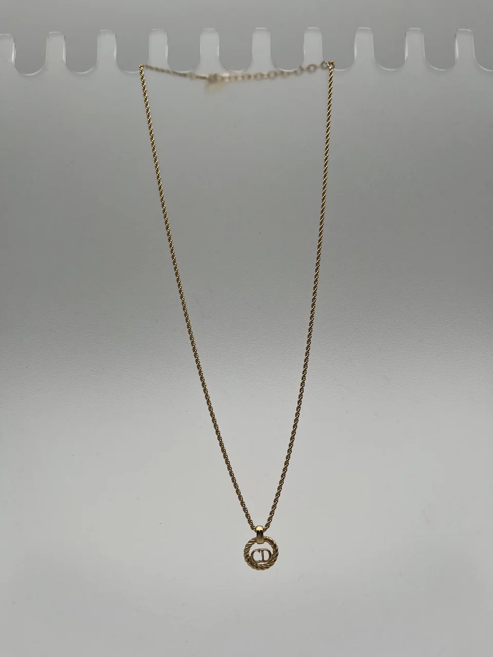 DIOR LOGO TWIST CIRCLE NECKLACE view 7