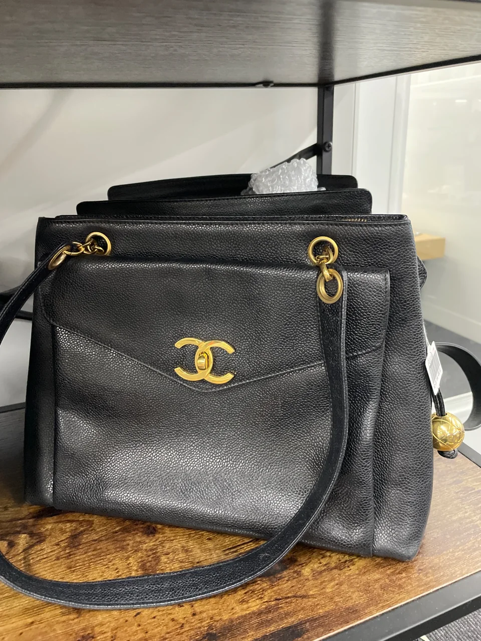 KD-23 1996.08.01 00:00:00 CHANEL OUTSIDE FLAP