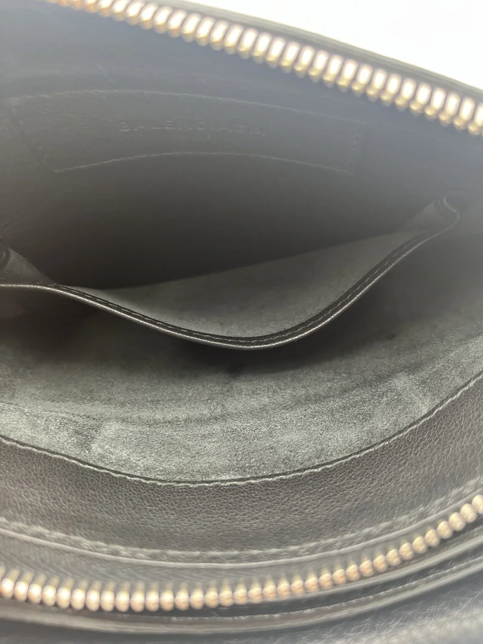 BALENCIAGA PAPER TRIPLE XS SHOULDER BAG (BLACK) view 7