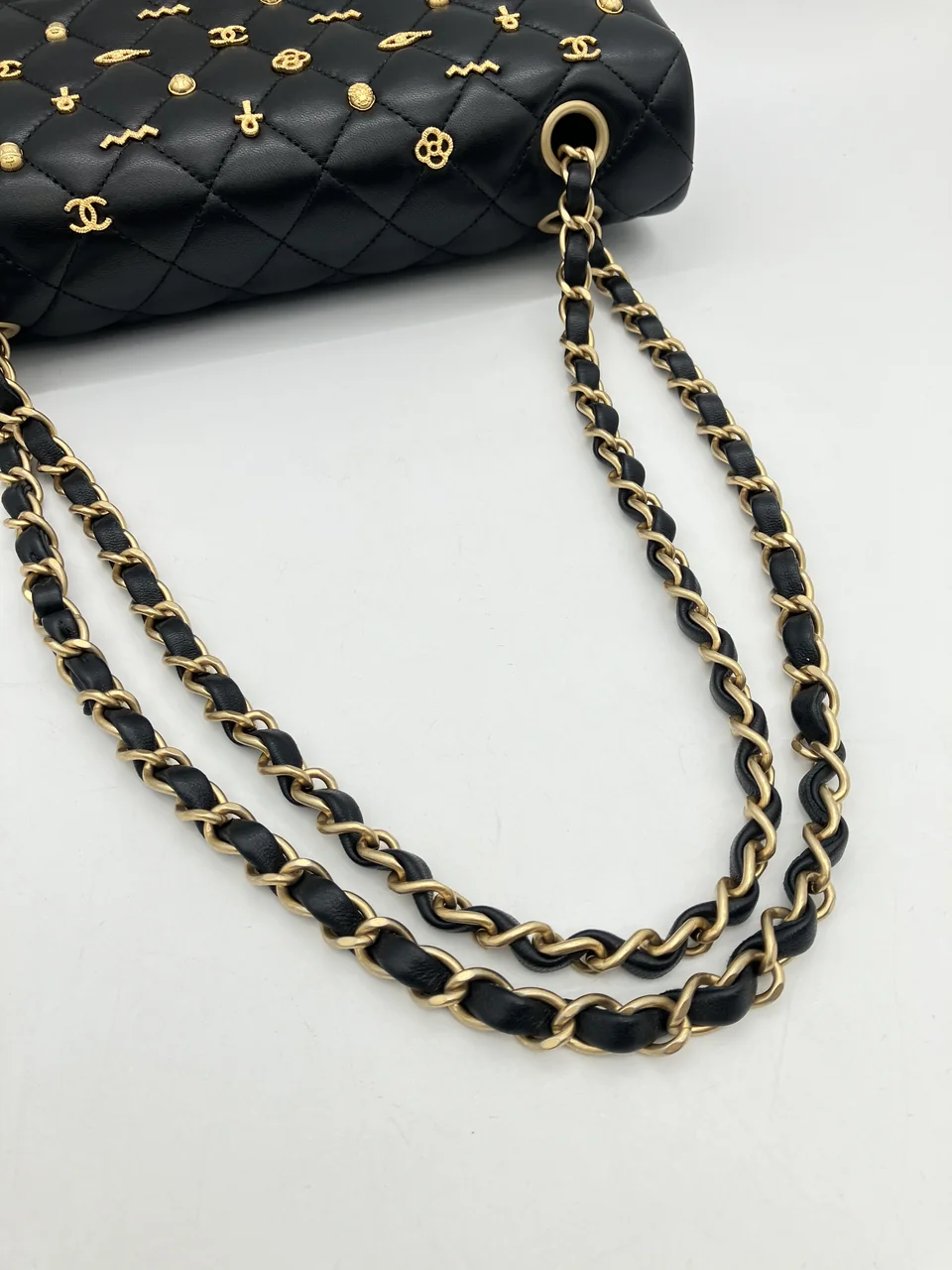 CHANEL MATELASSE 25 EGYPT STUDS DOUBLE FLAP view 10