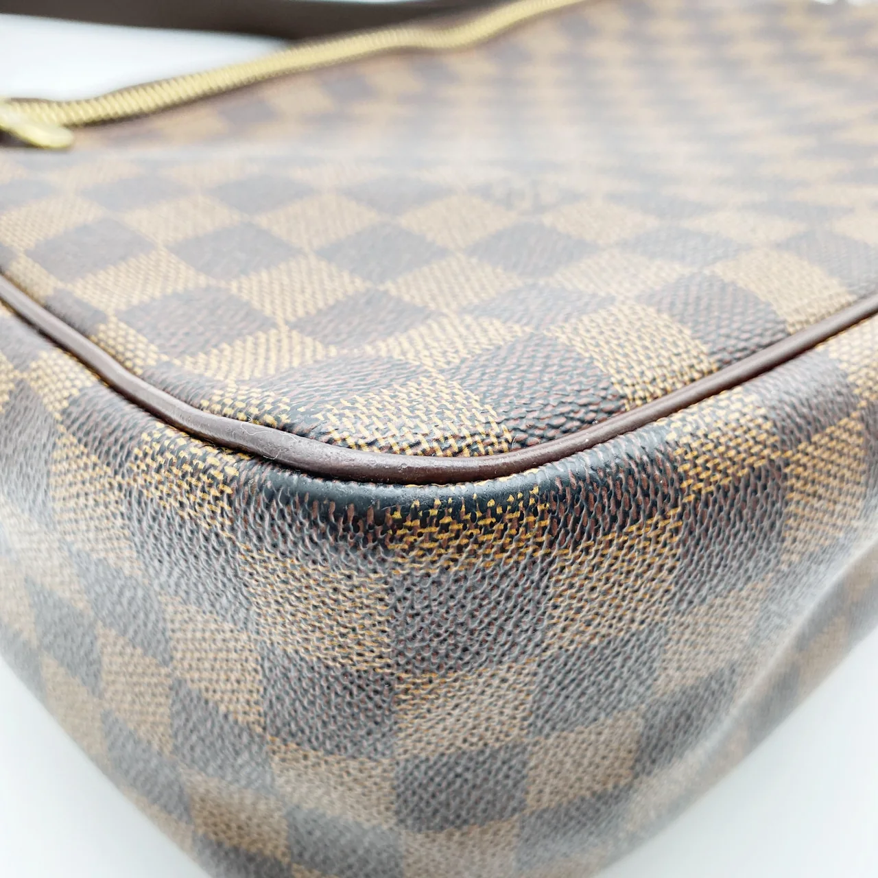 LV DAMIER MESSENGER MELVILLE view 4
