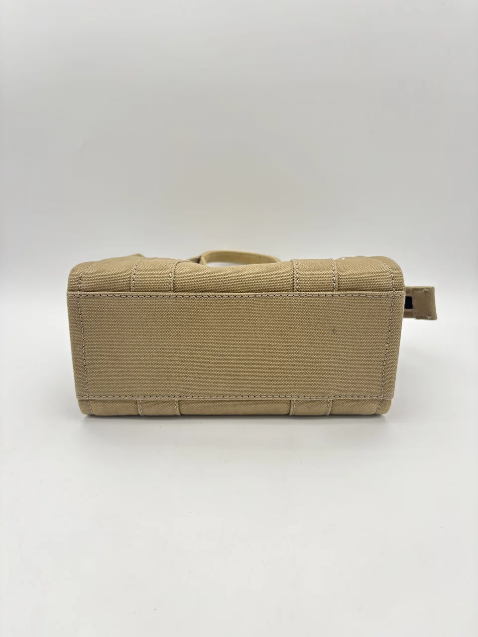 MARC JACOBS TOTE BAG (KHAKI) view 10