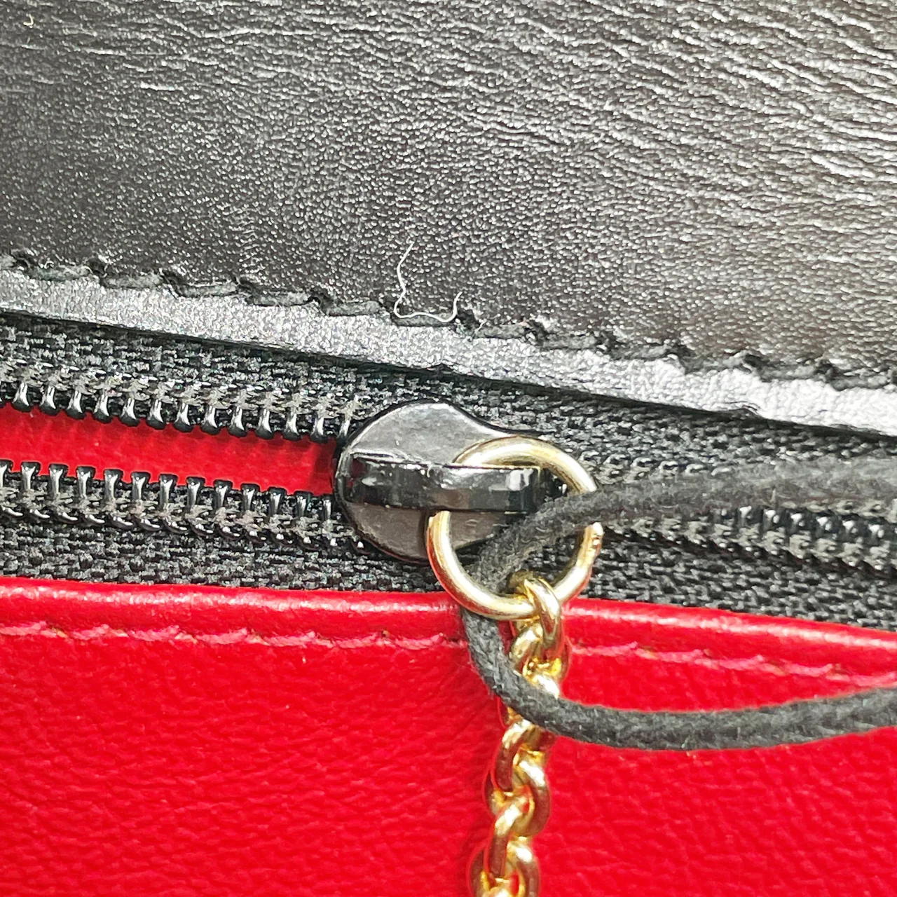 GUCCI BAMBOO HANDBAG (BLACK) view 9