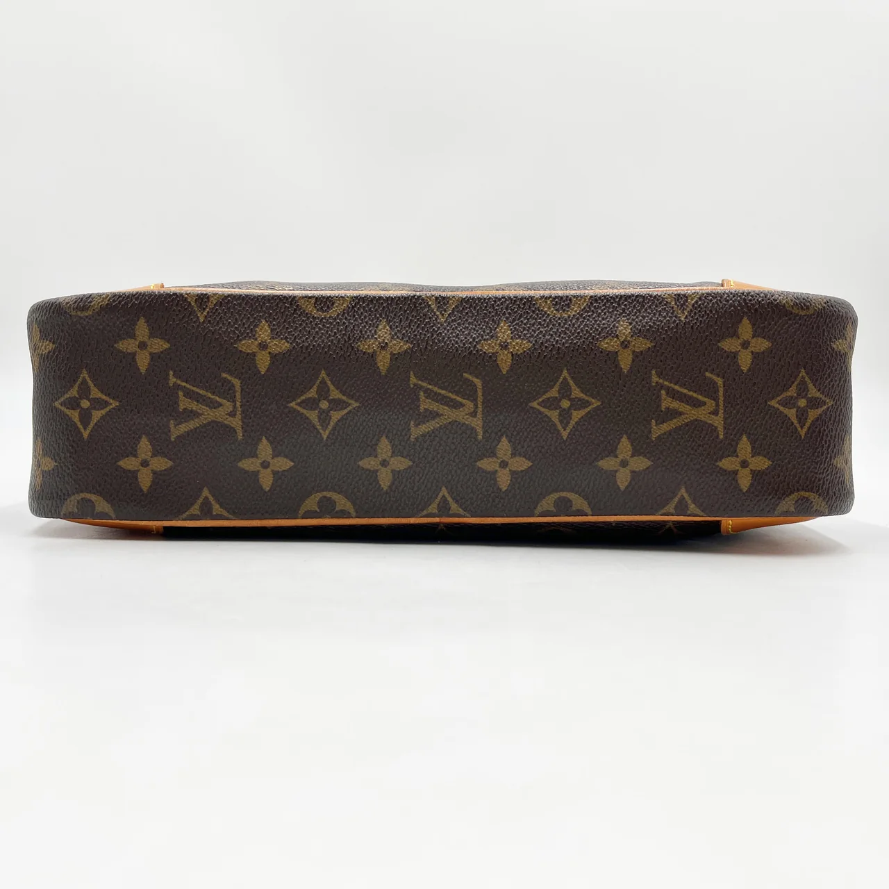 LV MONOGRAM TROCADERO 30 view 3