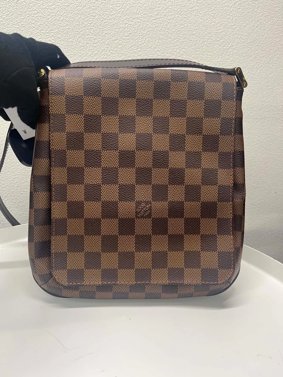 LV DAMIER MUSETTE TANGO LONG view 6