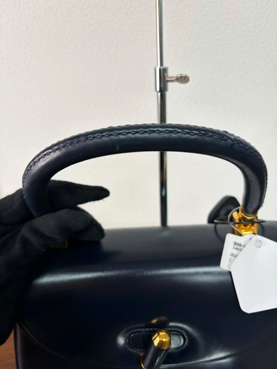GUCCI HANDBAG (BLACK) view 8