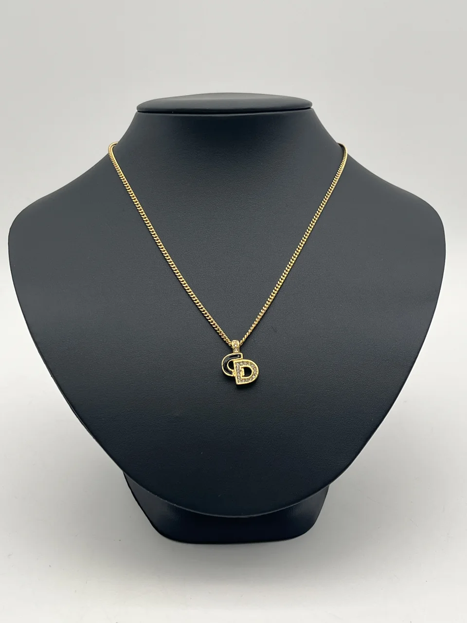 DIOR NECKLACE