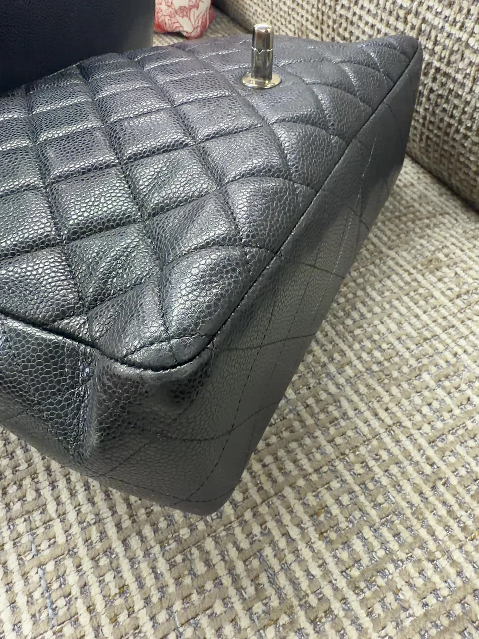 CHANEL CAVIAR CHAIN SHOULDER BAG view 13