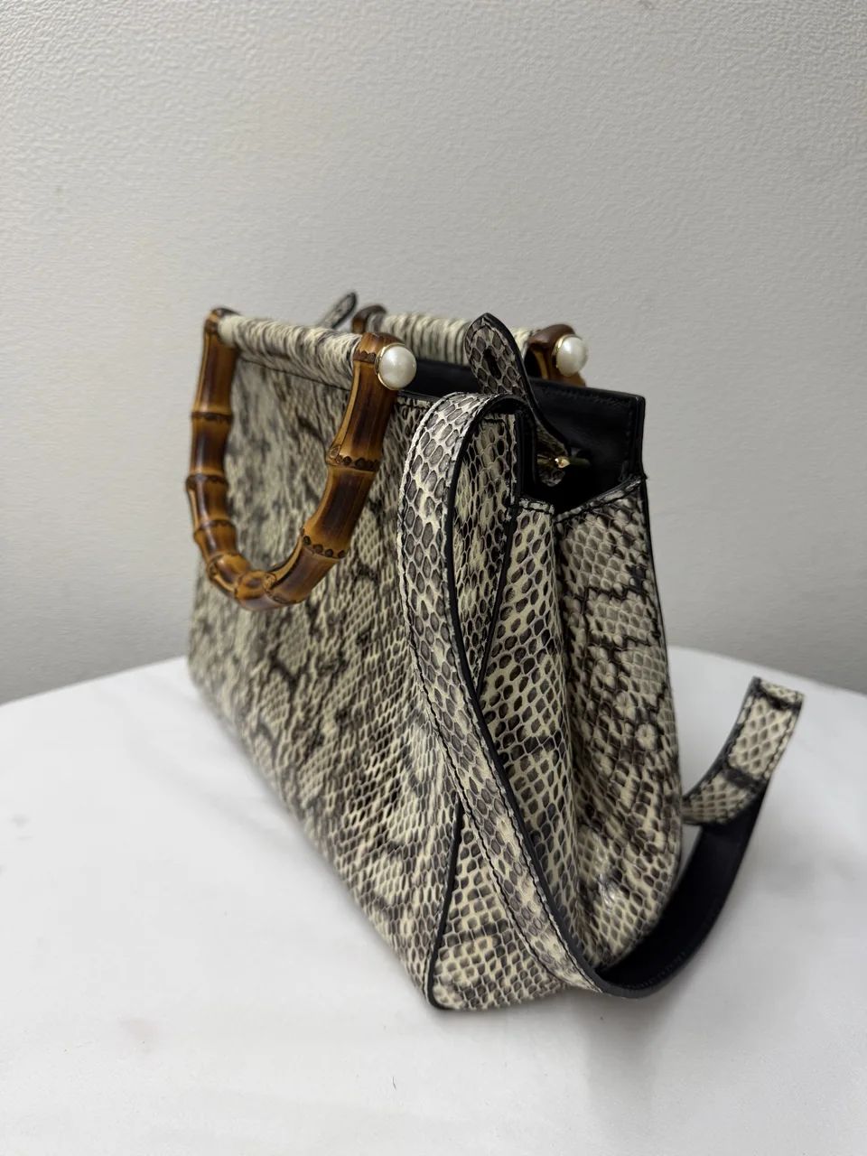 GUCCI BAMBOO NYMPHA view 4