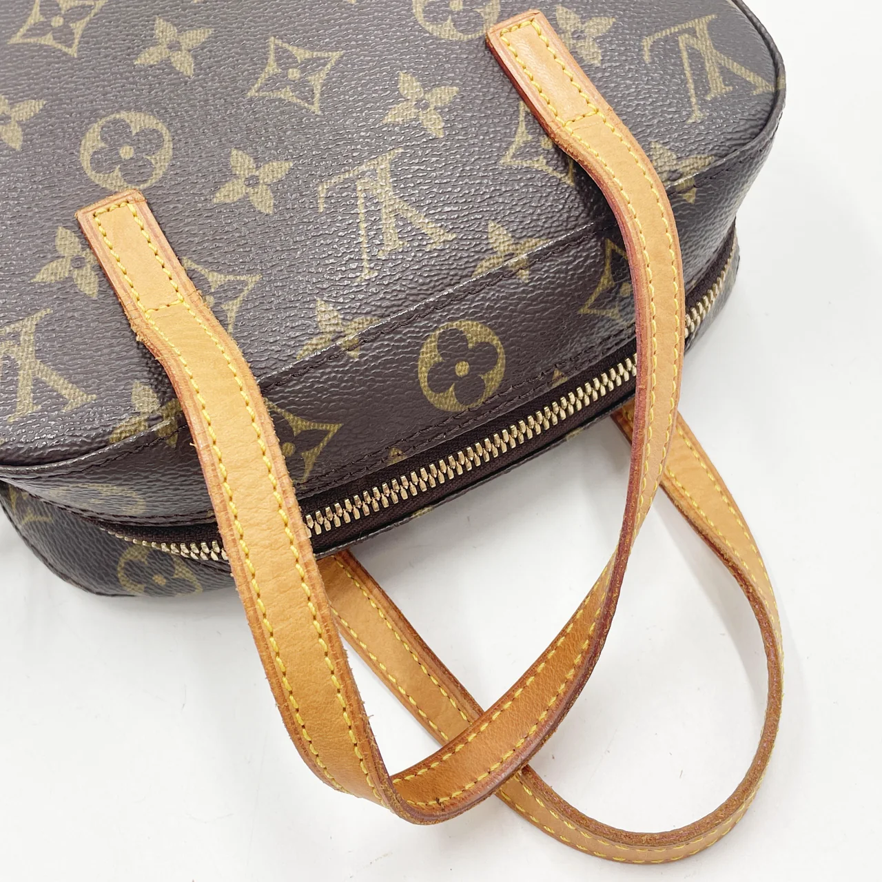 LV MONOGRAM SPONTINI view 7