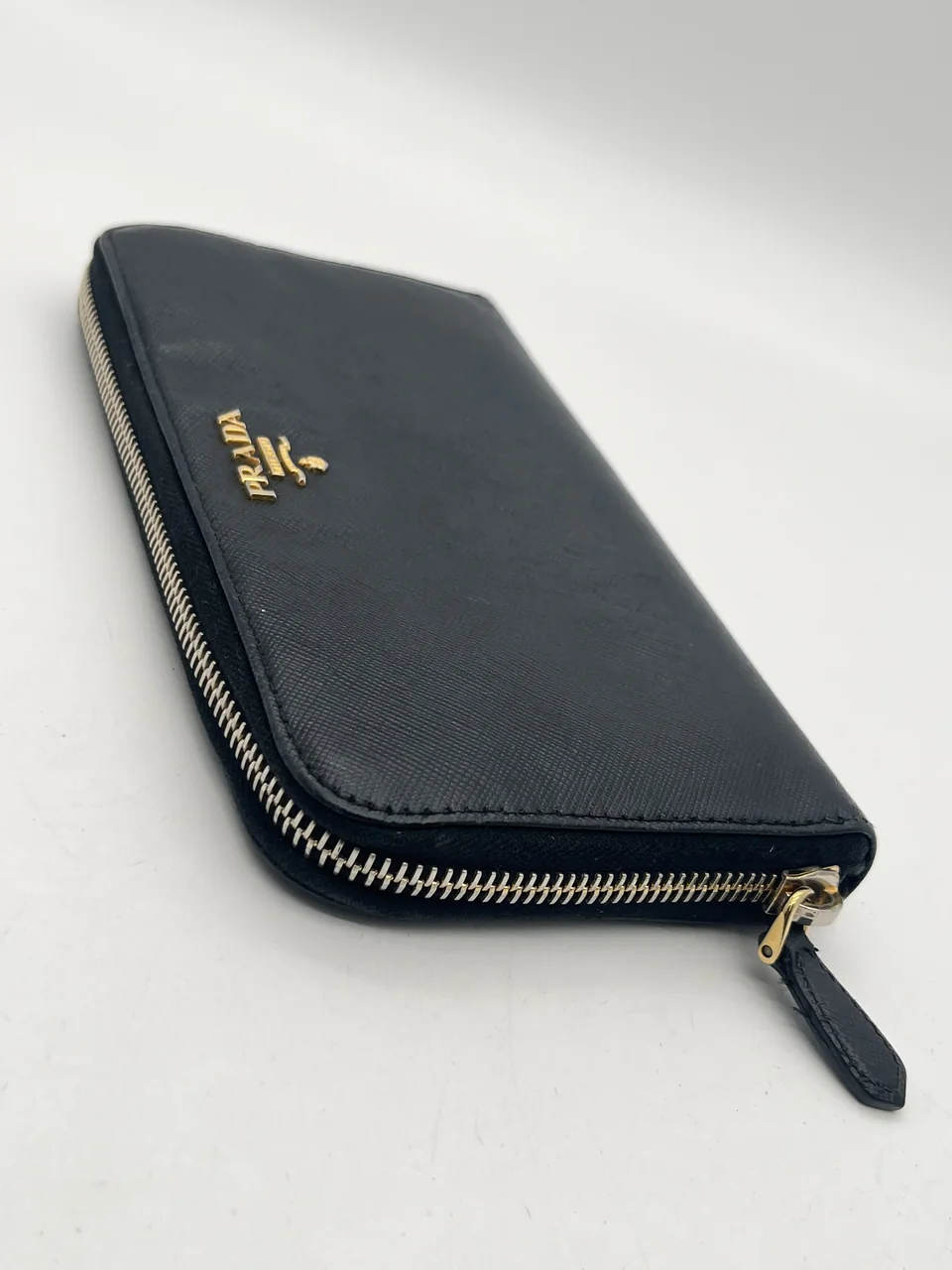 PRADA SAFFIANO ROUND FASTENER LONG WALLET (BLACK) photo 5