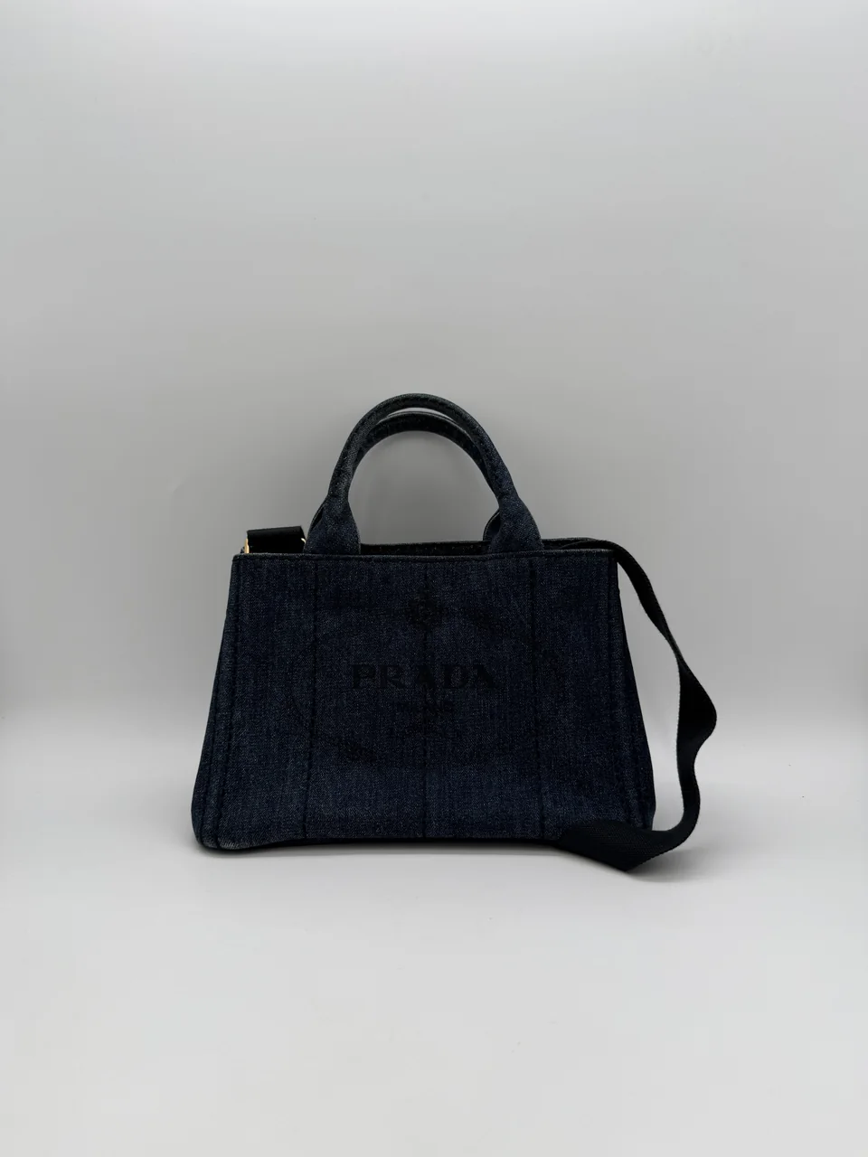 PRADA CANAPA