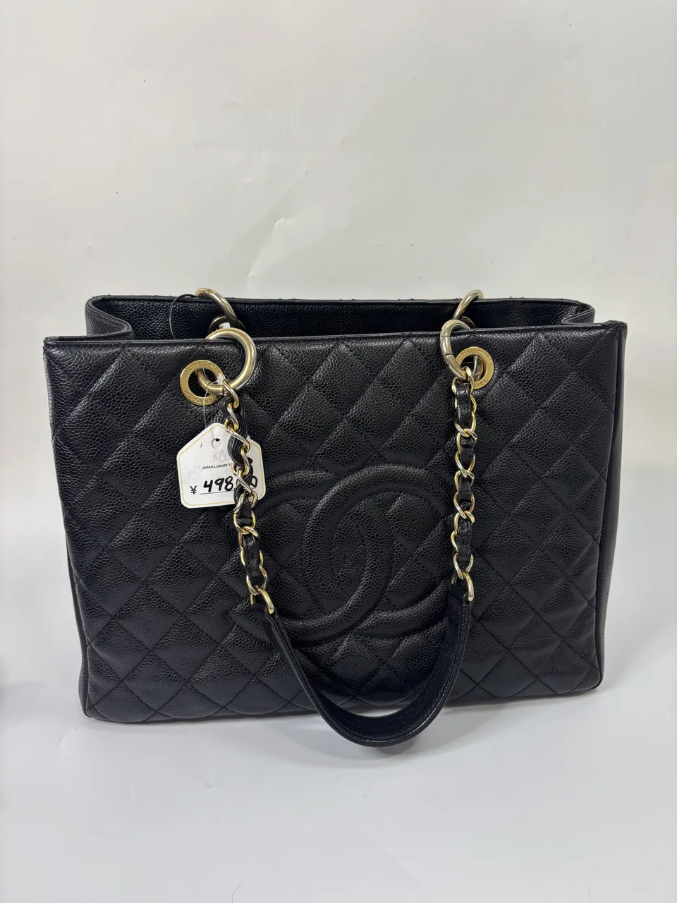 CHANEL CAVIAR GST view 3