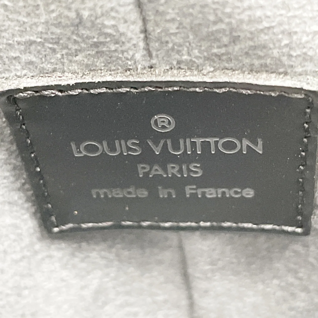 LV EPI POCHETTE DEMILUNE view 7