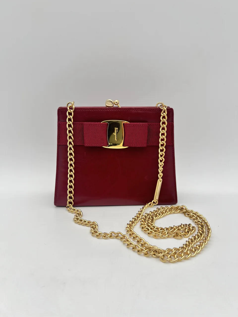 SALVATORE FERRAGAMO VARRA SHOULDER BAG