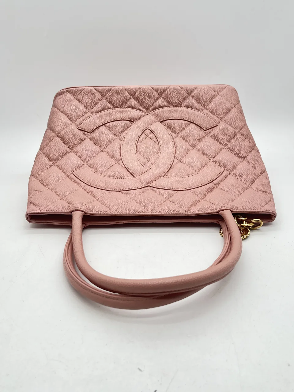 CHANEL CAVIAR RE-RELEASE TOTE BAG (8 SERIAL CODE) view 3