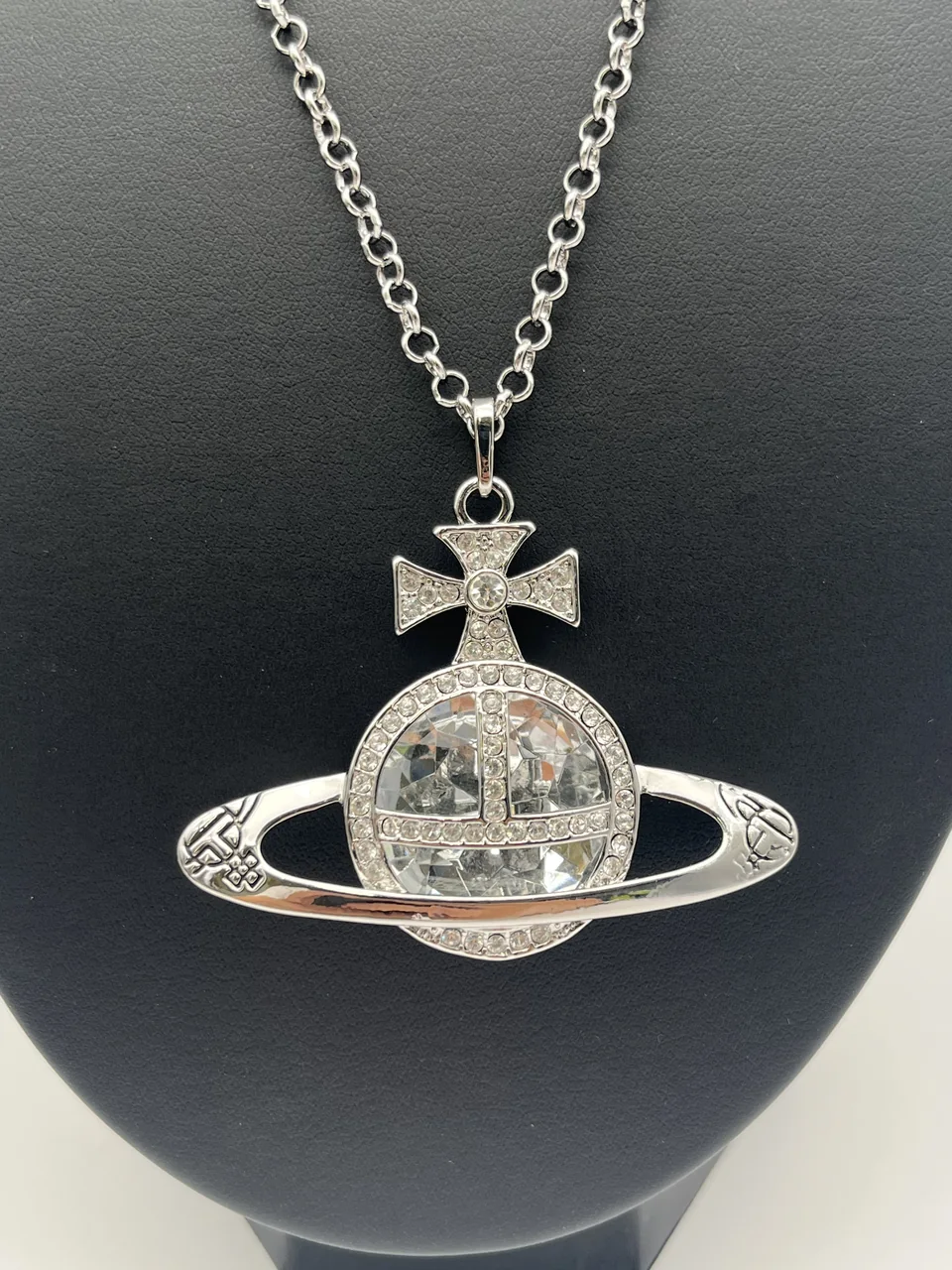 VIVIENNE WESTWOOD ORB NECKLACE hover