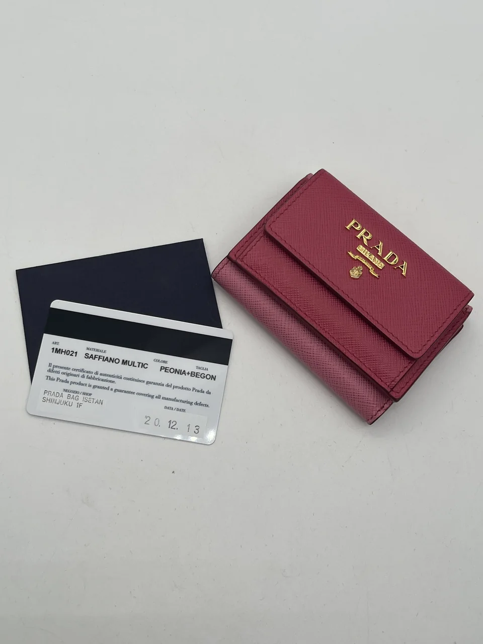 PRADA TRIFOLD WALLET (PINK) photo 3