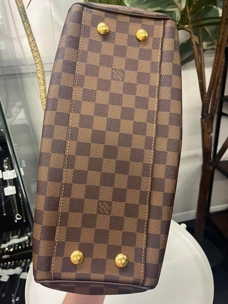 LV DAMIER TREVI PM view 13