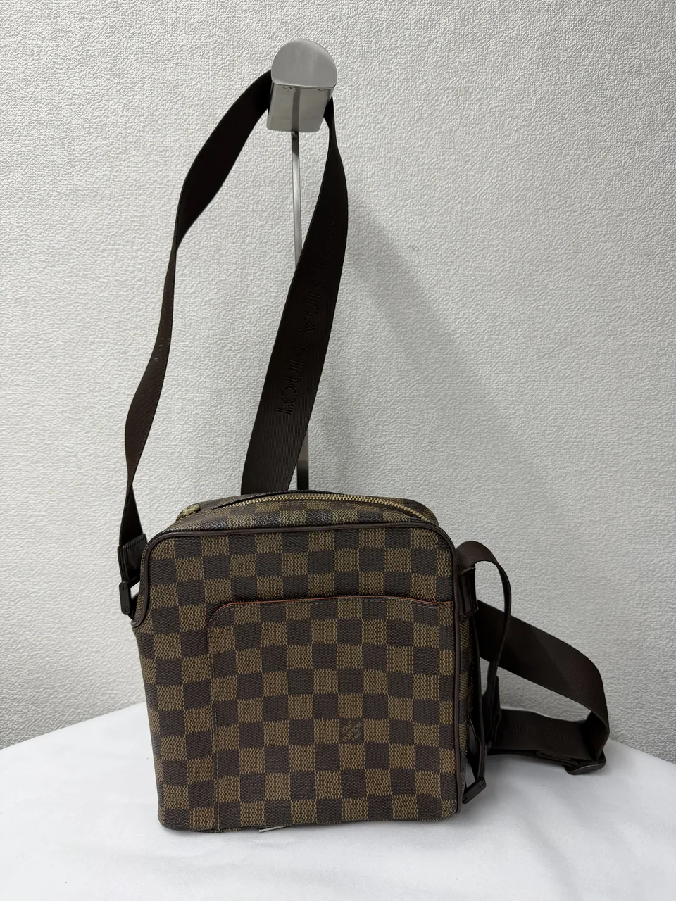 LV DAMIER OLAF PM view 12