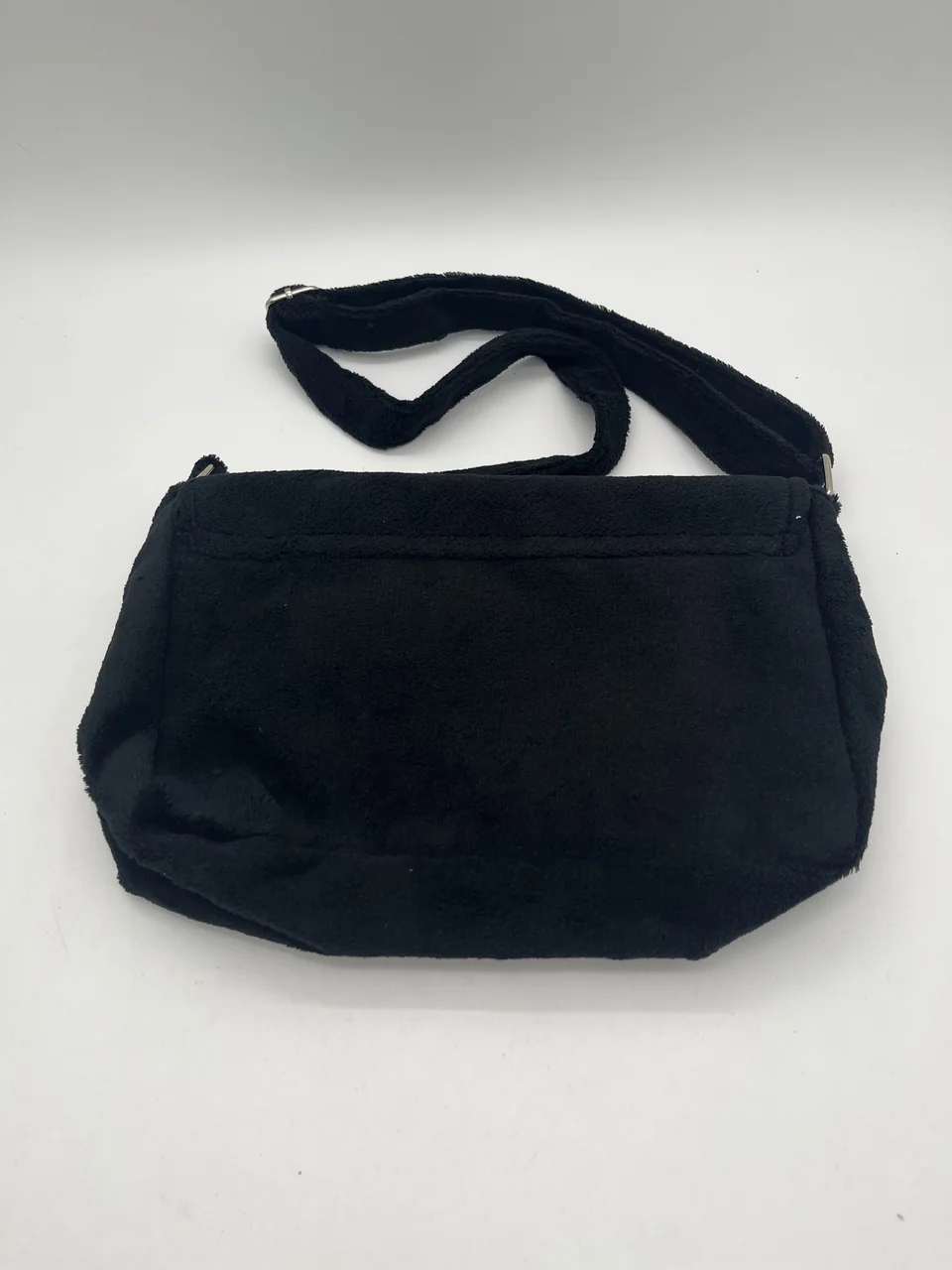 CHANEL SHOULDER BAG view 3