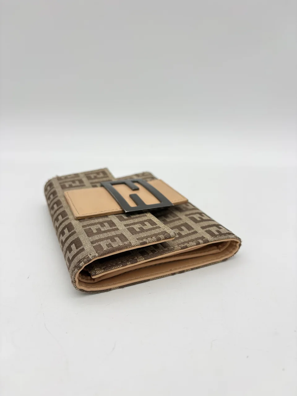 FENDI BIFOLD WALLET (BROWN) view 5