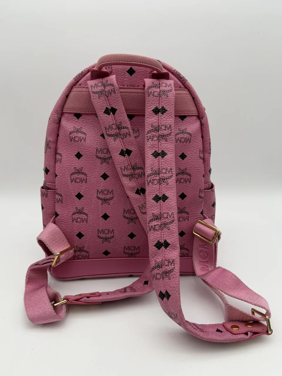 MCM VICETOS STUD MEDIUM BACKPACK (PINK) view 4
