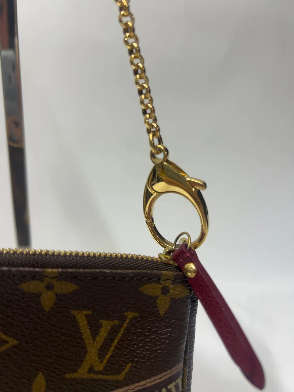 LV MONOGRAM M63798 view 4