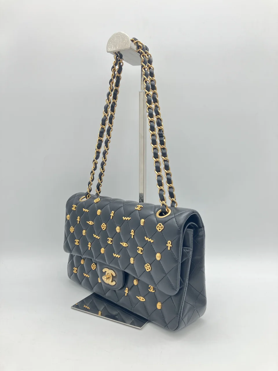 CHANEL MATELASSE 25 EGYPT STUDS DOUBLE FLAP view 4