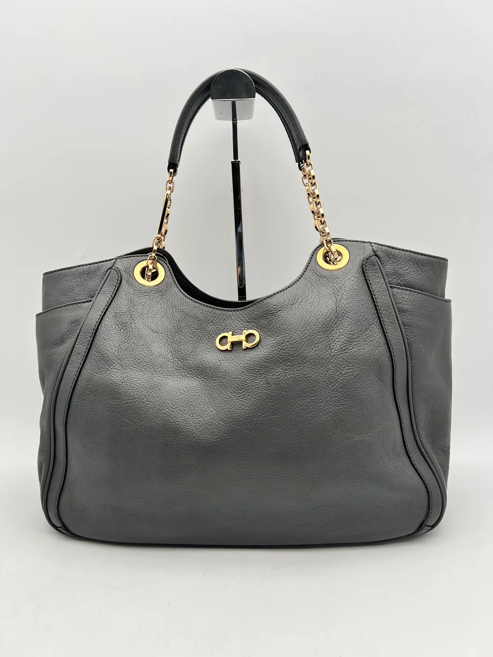 SALVATORE FERRAGAMO SHOULDER BAG