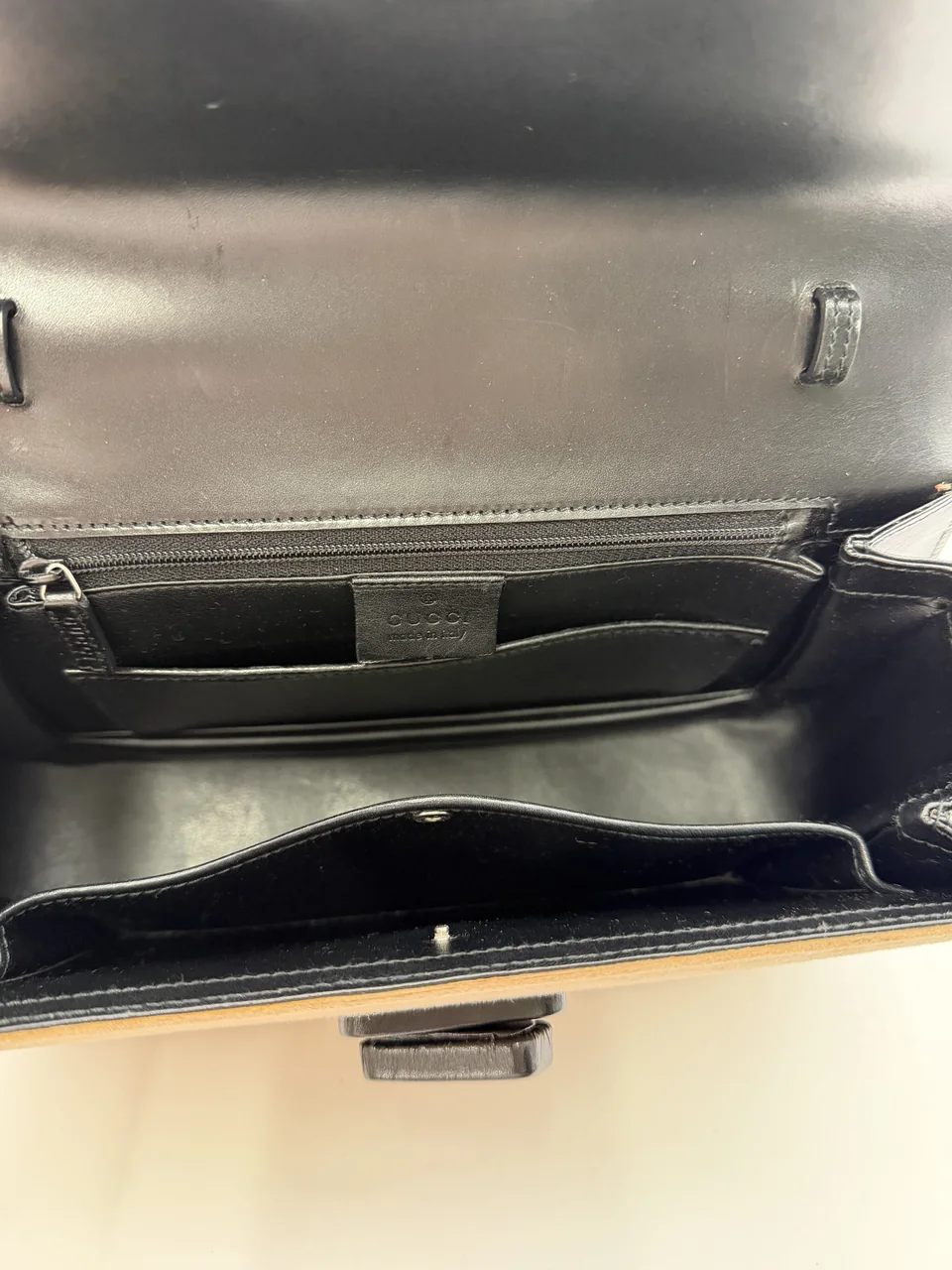 GUCCI HANDBAG view 4