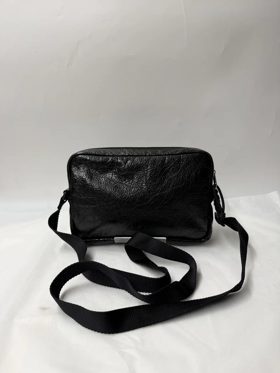 BALENCIAGA EXPLORER SHOULDER BAG (BLACK) hover