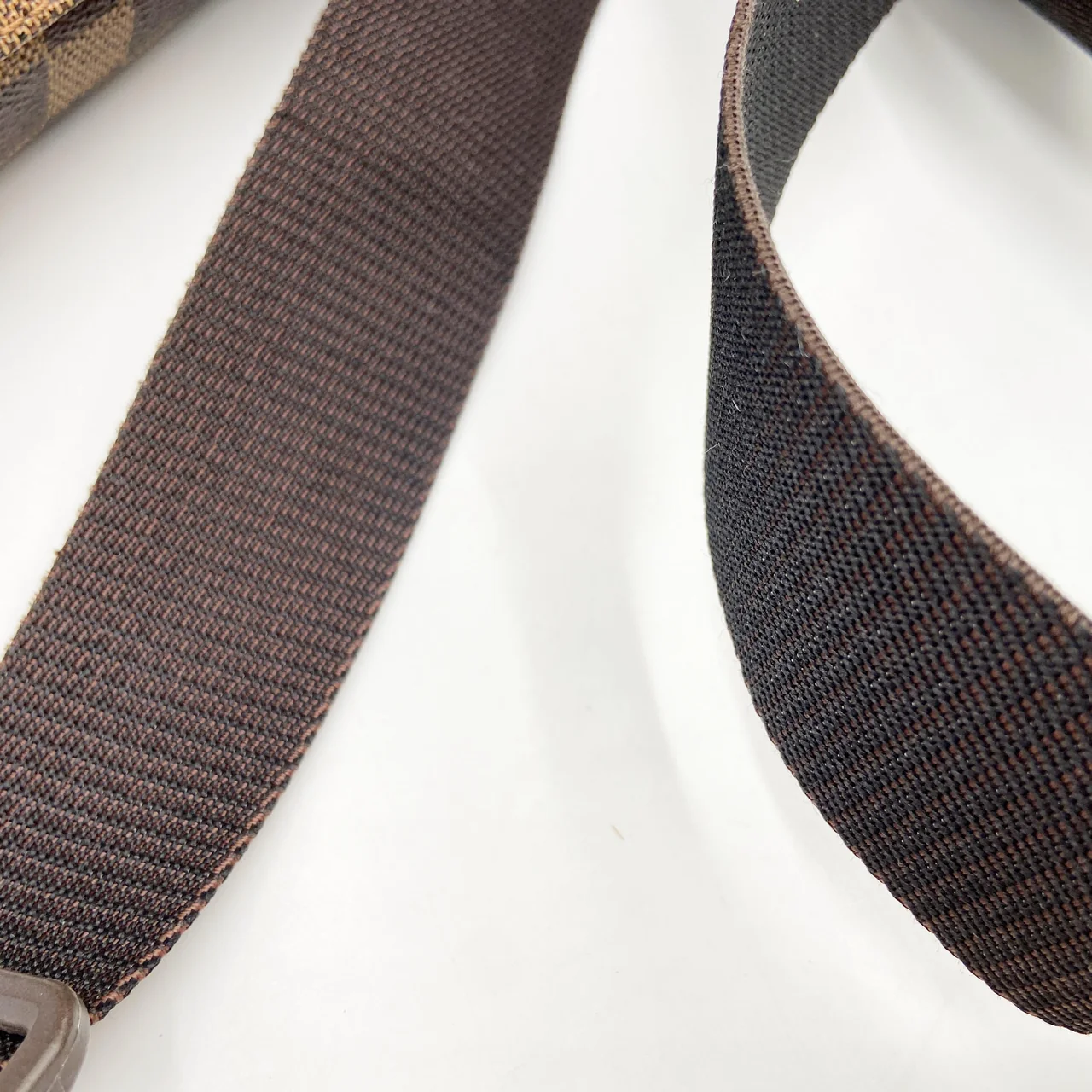 LV DAMIER NAVIGLIO view 7
