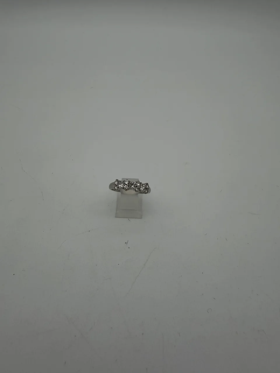 PT900 DIAMOND RING FD1.00CT 4.3G view 3