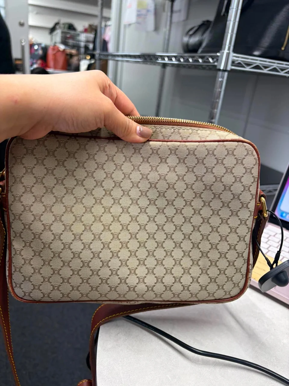 CELINE SHOULDER BAG hover