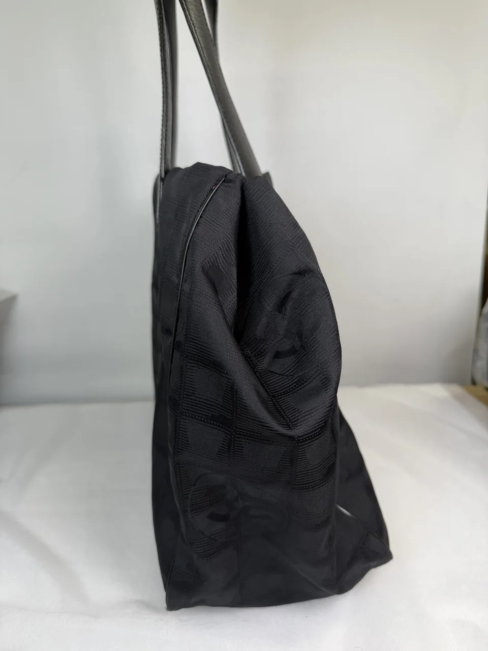 CHANEL NEW TRAVEL LINE TOTE view 4