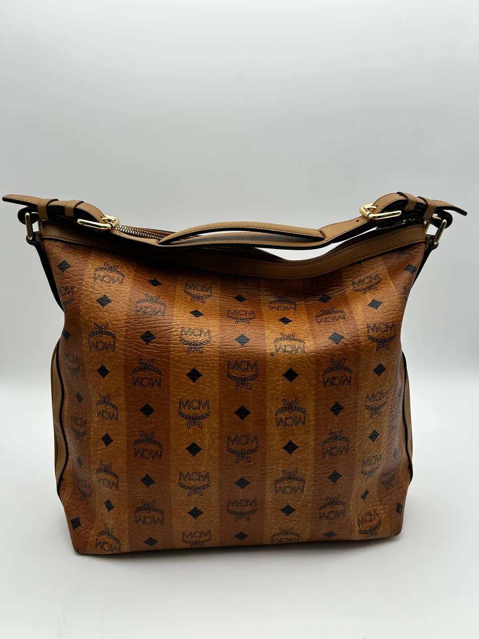 MCM TWO-WAY SHOULDER BAG (CAMEL) view 4