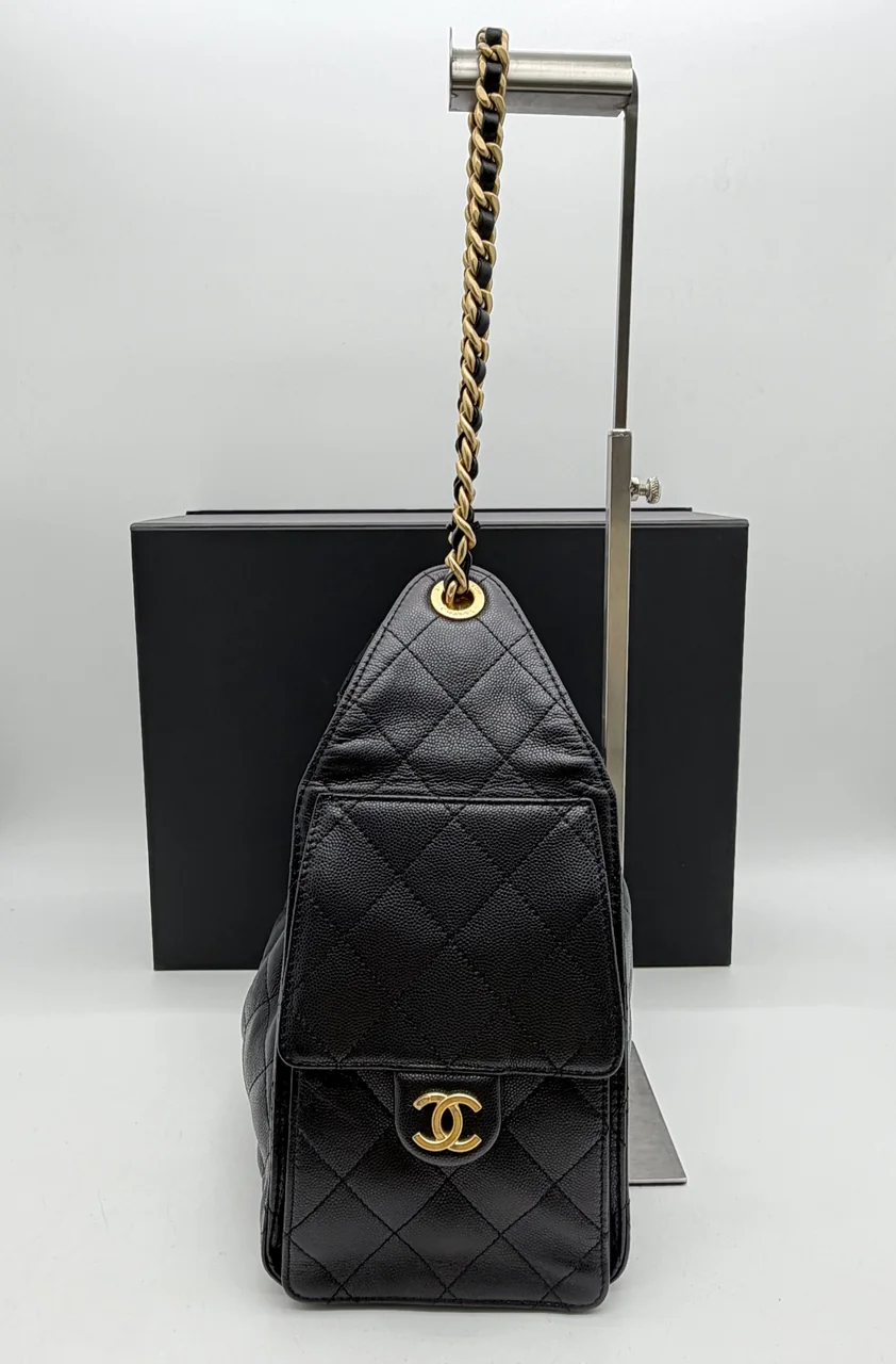 CHANEL CAVIAR 25 SMALL CHAIN SHOULDER BAG view 4