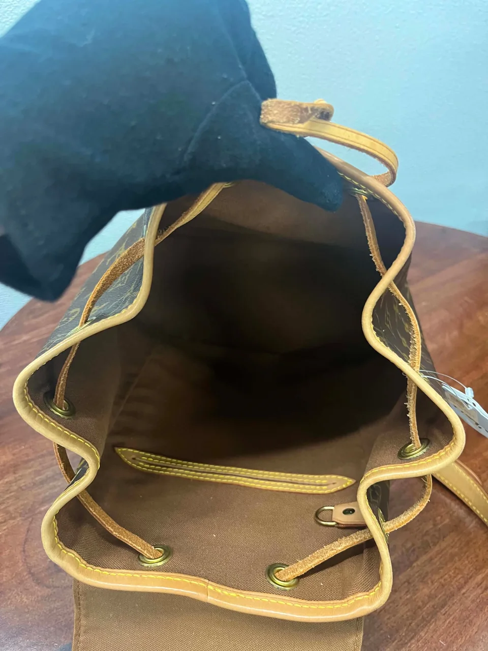 LV MONOGRAM MONTSOURIS MM