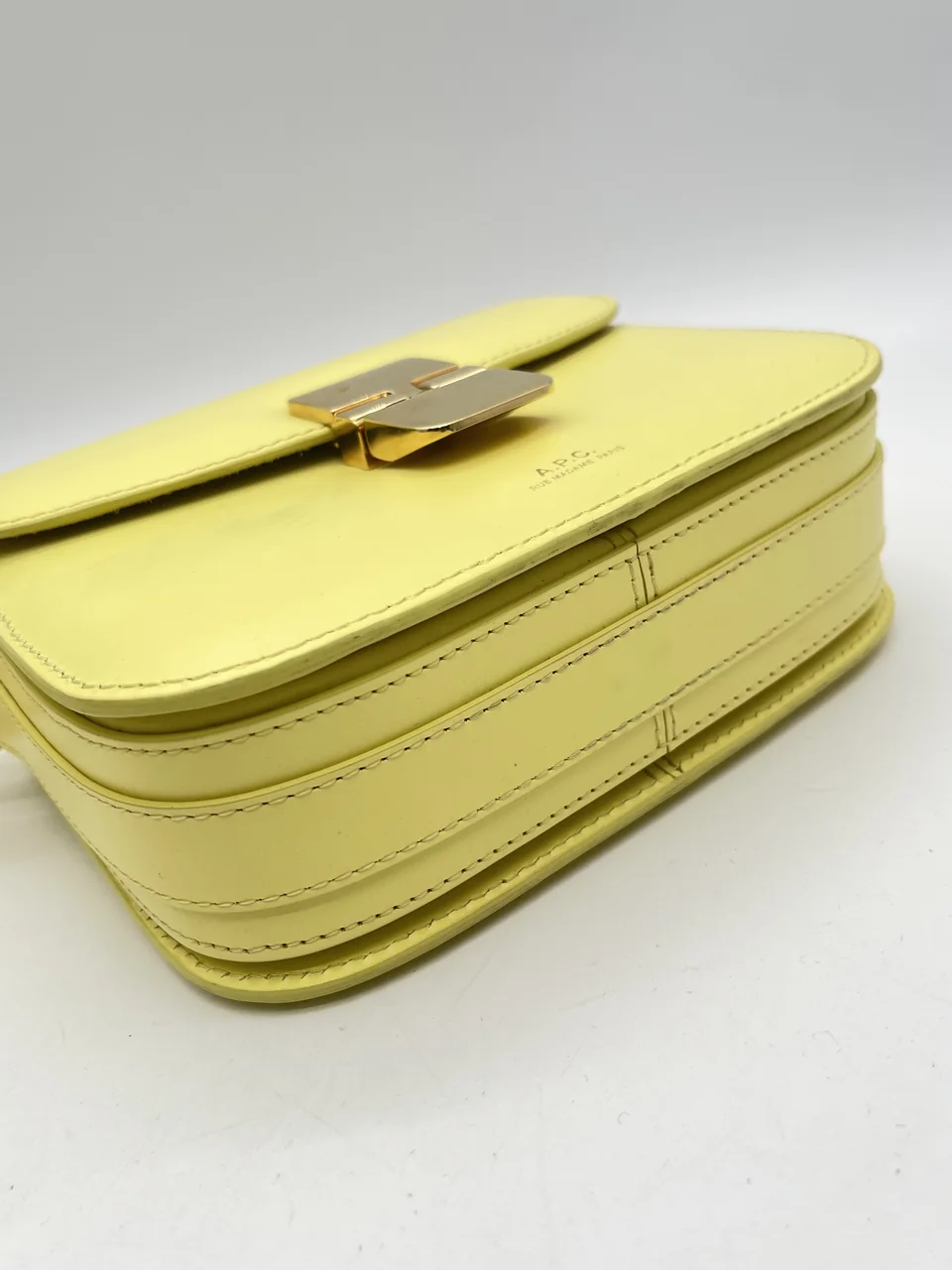 APC SHOULDER BAG (YELLOW) view 5