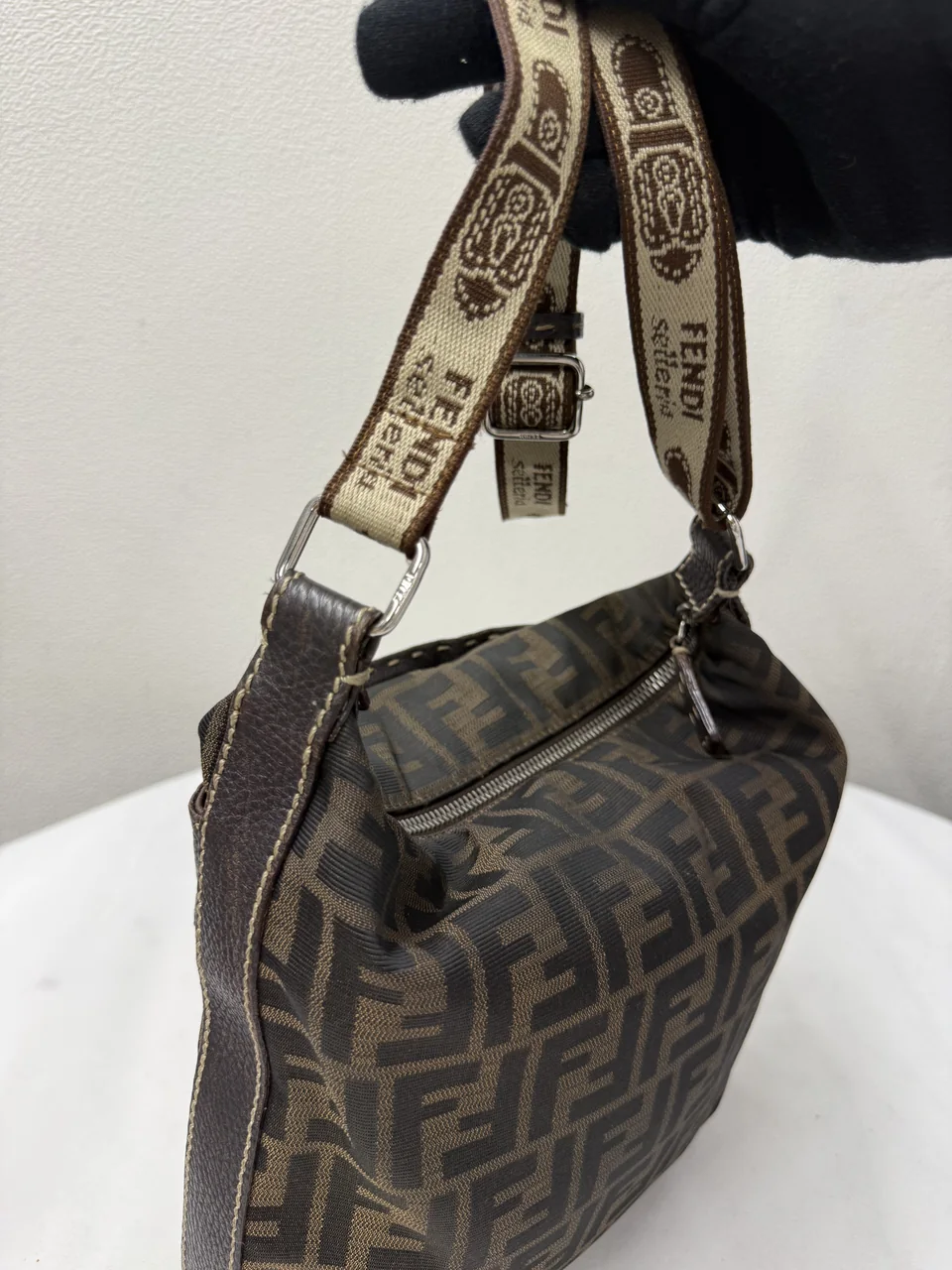 FENDI SHOULDER BAG hover