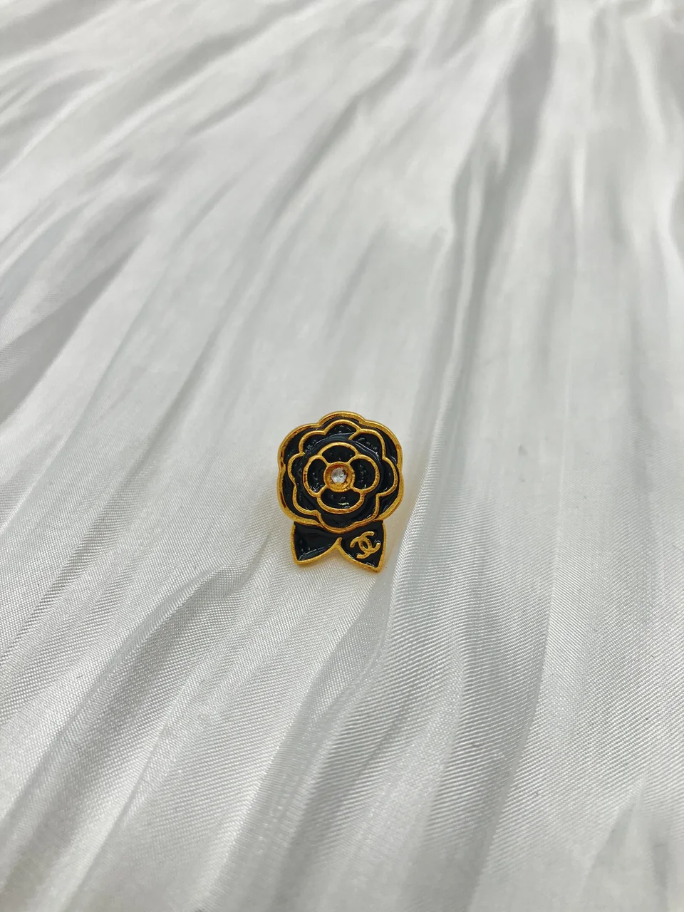 BM-195 3109-06 CHANEL PIN BROOCH