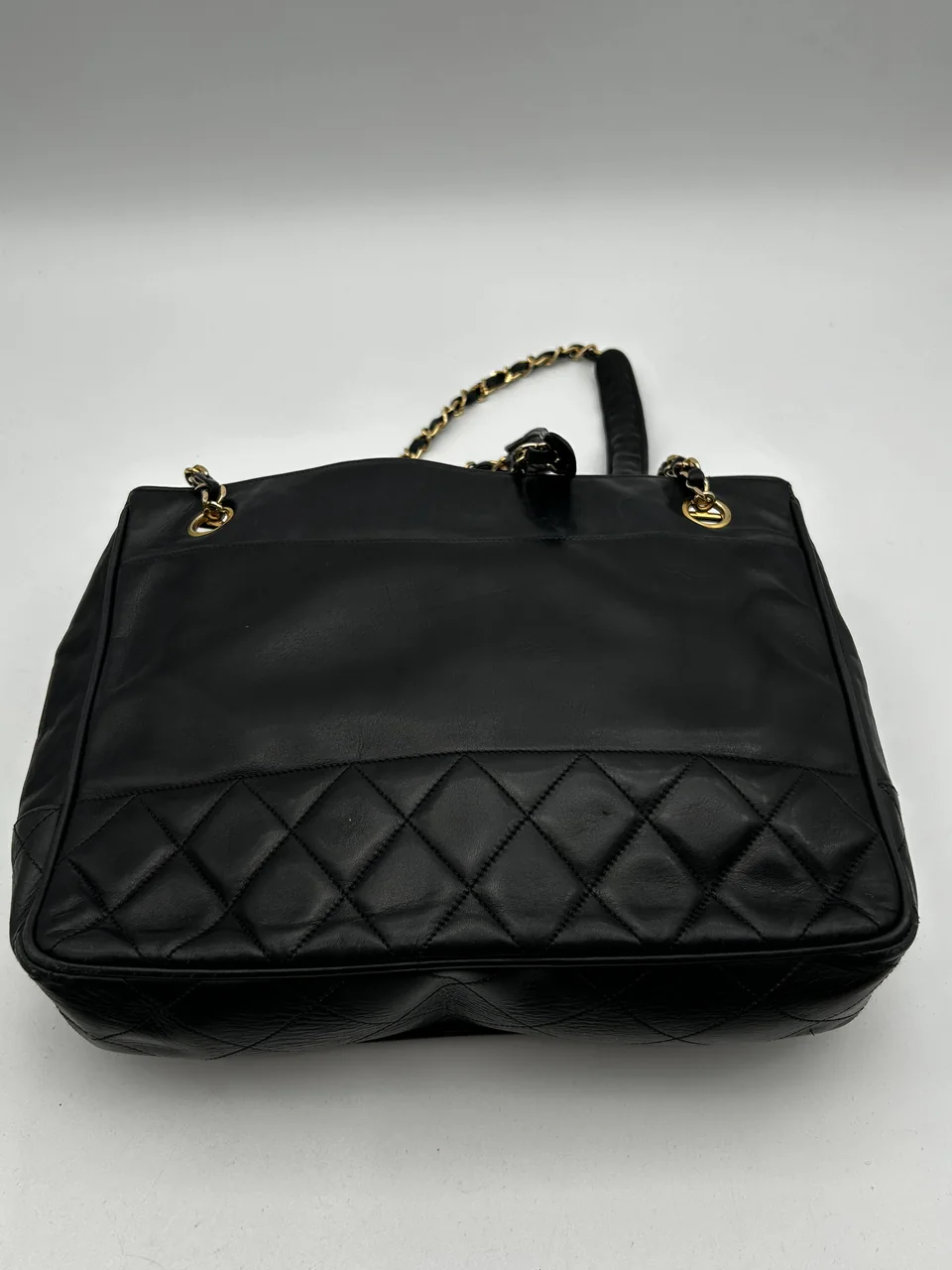 CHANEL LAMB SKIN CHAIN BAG view 3