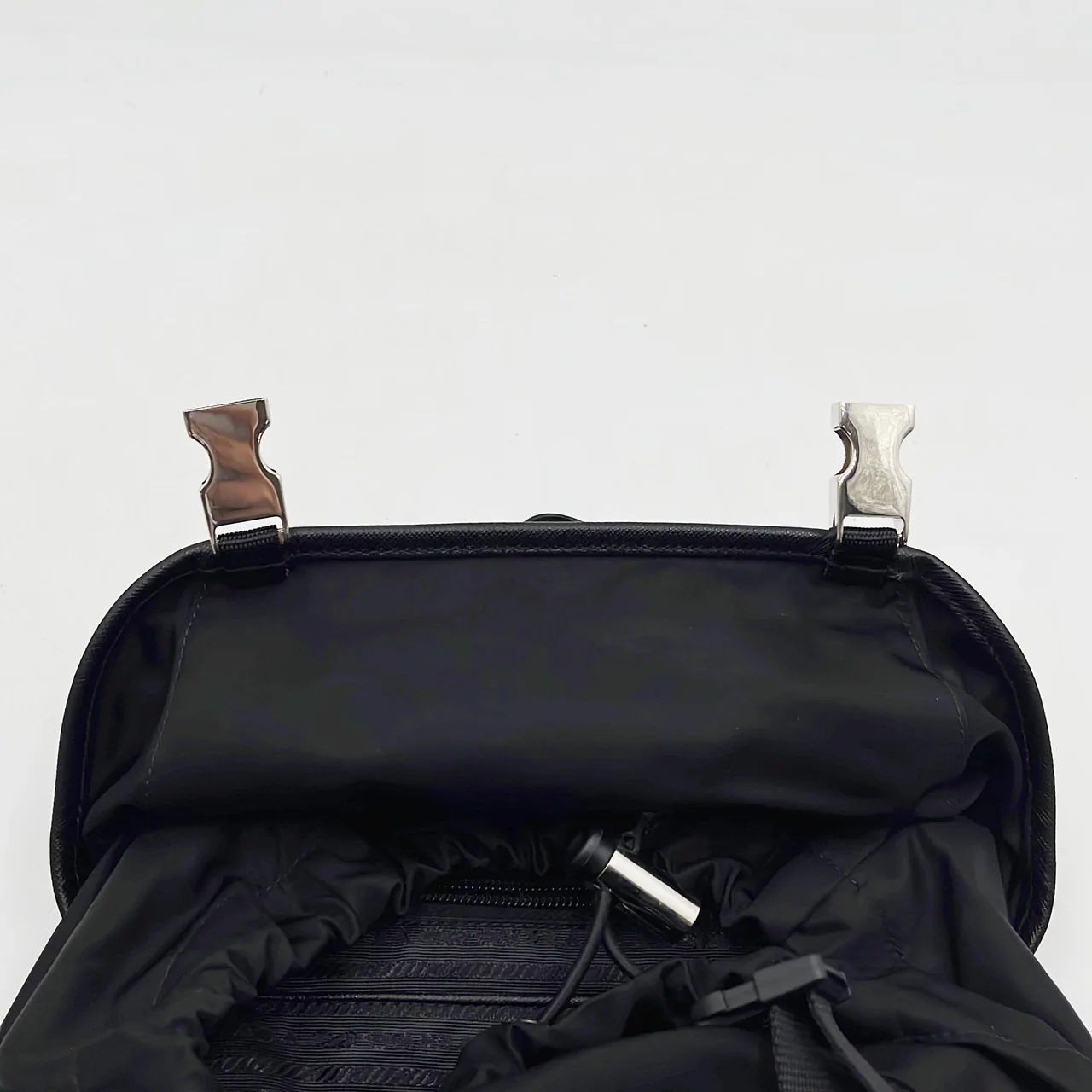 PRADA NYLON BACKPACK (BLACK) view 9