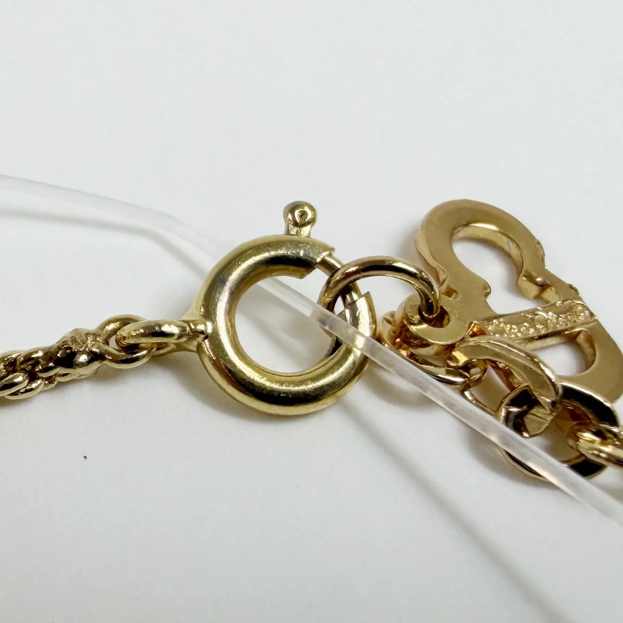 DIOR LOGO TWIST CIRCLE NECKLACE view 5