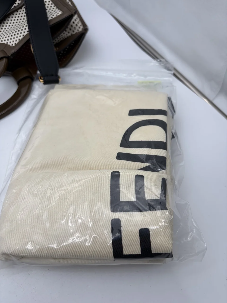 FENDI RUNAWAY view 8