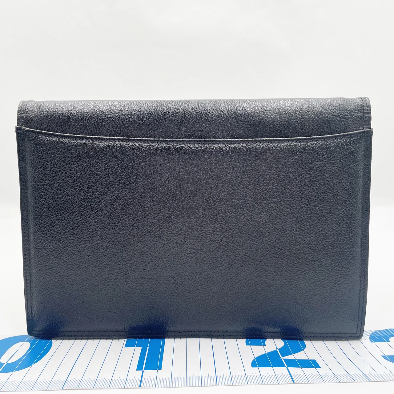 SAINT LAURENT CLUTCH BAG (BLACK) hover